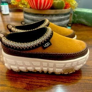 Ugg slip on shoes
